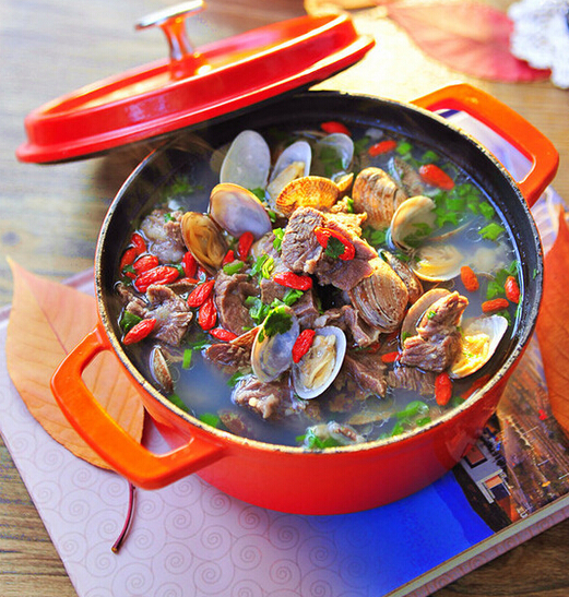 花蛤炖羊肉汤的做法